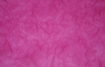 Бумага шелковистая тутовая, цвет ярко-розовый цикламен, артикул 7108 лист размер А4, плотность 25гр/м2