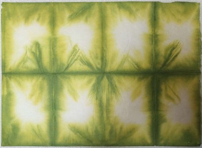 Корейская бумага ханди ручной выделки, микс желтый зеленый белый, лист А4+, арт. 7041-1 лист формата А4+ (желтый зеленый белый), плотность 70гр., (используется для листьев, фона, перьев, объемных цветов).
