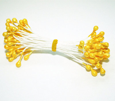 Тычинки большие капли перламутровые желтые с белой ножкой Тычинки для цветов в пучке 50 шт. (+-2 шт)