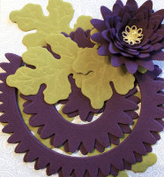 Заготовки из фома "Хризантемы с листьями", цвет индиго и оливк, 9 элементов, арт. FOM-033-CH01