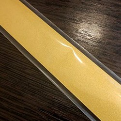 Бумага для квиллинга металлик, яркое золото, ширина 30 мм, 25 полос, 120 гр. 25 ярко золотых блестящих одноцветных полосок с двусторонним покрытием , ширина полос 30 мм, длина 330 мм, плотность металлик бумаги 120 гр., 
для крупных элементов в квиллинге, для бумагопластики, аппликации, нарезки бахромы
и других видах бумажного творчества.