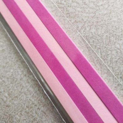 Бумага для квиллинга &quot;Розовая гвоздика + светло-розовый&quot;, 80 полос, ширина 7 мм, плотность 130 гр., артикул PQ5-005 Бумага для квиллинга плотностью 130 гр и шириной полос 7 мм. В наборе 2 цвета: розовая гвоздика (40 полос), розовый светлый (40 полос). Длина полос 295 мм.