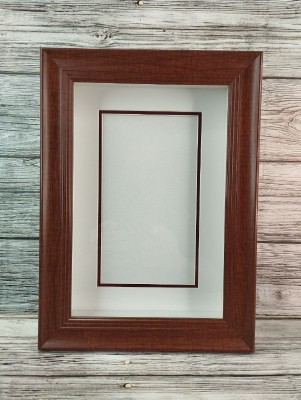 Глубокая рамка 3D - для квиллинга и объемных работ, багет коричневый с двойным паспарту, 18,5х27х5 см, арт. 994515200 Глубокая рамка 3D - для квиллинга и объемных работ, багет коричневый с двойным паспарту, 18,5х27х5 см, арт. 994515200
Размер по заднему картону 18,5х27 см.
Размер по стеклу 16х24,5 см
Глубина коробки 5 см.
Паспарту съёмное. Цвет паспарту: белый с коричневым кантом.
Глубокая рамка предназначена для оформления объёмных работ.