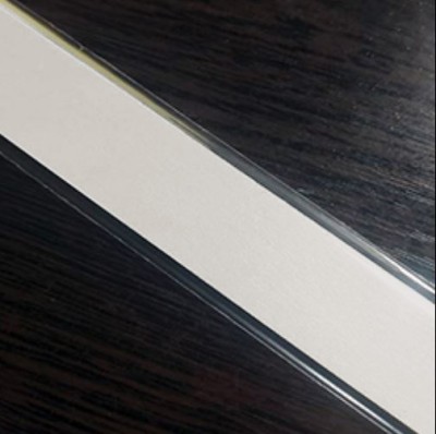 Бумага для квиллинга, бежевый перламутр, ширина 30 мм, 25 полос, 120 гр., артикул 3132207330R Бумага для квиллинга металлик, бежевый перламутр, ширина 30 мм, 25 полос, 120 гр.;
25 одноцветных полосок блестящего бело-бежевого цвета с двухсторонним покрытием,
ширина полос 30 мм, длина 330мм, плотность бумаги 120 гр.,
для крупных элементов в квиллинге, для бумагопластики, аппликации, нарезки бахромы
и других видах бумажного творчества