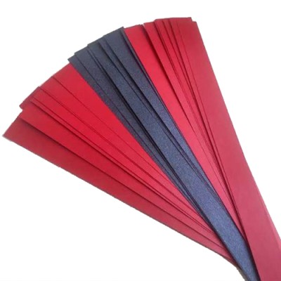 Распродажа. Бумага для квиллинга металлик, красная комета+мерцающий синий, ширина 22 мм, 30 полос, 120 гр., арт. 5213052150 Распродажа. Бумага для квиллинга металлик, красная комета+мерцающий синий, ширина 22 мм, 30 полос, 120 гр., арт. 5213052150.
2 цвета: красный с блеском 20 полос + темно-синий с блеском 10 полос. Полоски шириной 22 мм и длиной 330 мм, плотность бумаги металлик 120 гр./м.кв. Предназначена для нарезки пушистиков, создания крупных цветов из бумаги.