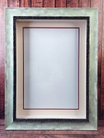 Глубокая рамка 3D - для квиллинга и объемных работ, багет светло-зеленый с темным фигурным ободком, 32х44х5,5см, арт. 993125251