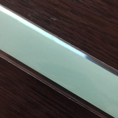 Бумага для квиллинга, изумрудный (нежный мятный), ширина 30 мм, 25 полос, 120 гр. Бумага для квиллинга, изумрудный (нежный мятный), ширина 30 мм, 25 полос, 120 гр. В наборе 25 полос шириной 30 мм и длиной 330 мм одноцветных изумрудных (нежных мятных) полосок, плотность бумаги 120 гр., для крупных элементов в квиллинге, для бумагопластики, аппликации, нарезки бахромы
и других видах бумажного творчества.